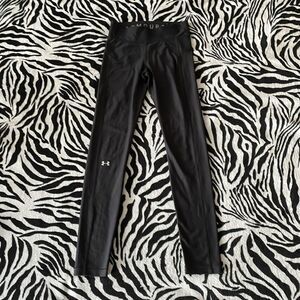 Under armour heat gear compression exclusive sports volleyball elite leggings